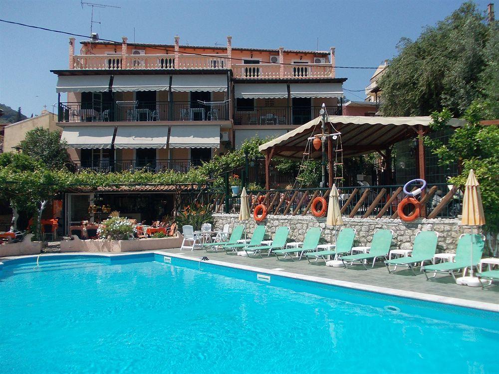 Argo Pool & Bar Aparthotel Benícesz Kültér fotó